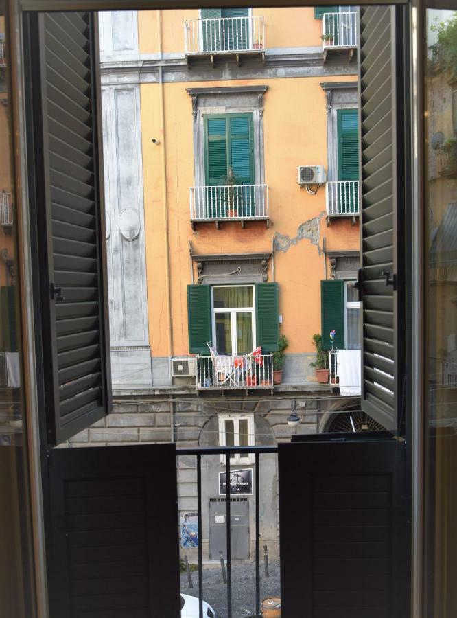 Incanto A Chiaia Napoli Bagian luar foto